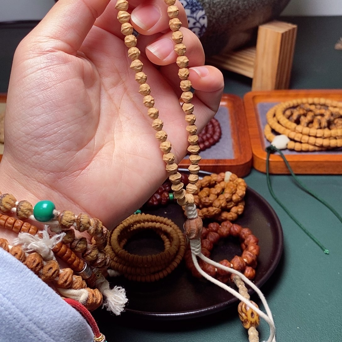 柏香籽/百香籽吊坠75.5