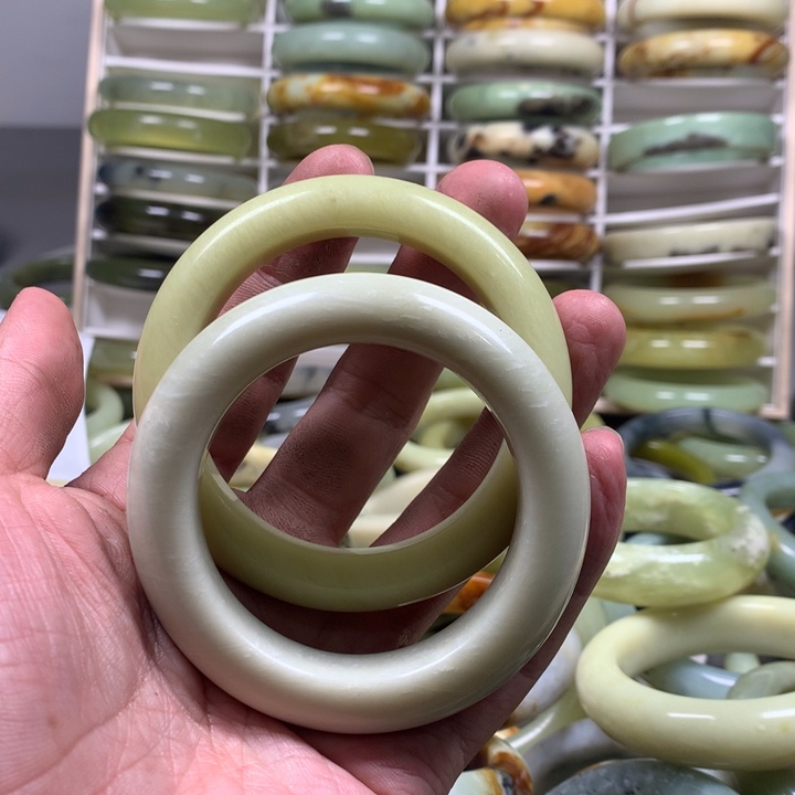 蛇纹石玉手镯未镶嵌耀*～