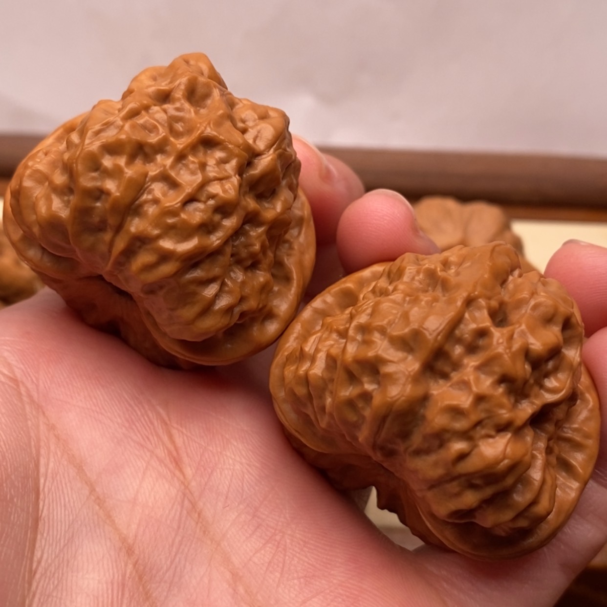 【闪购商品】把件文玩核桃边41左右