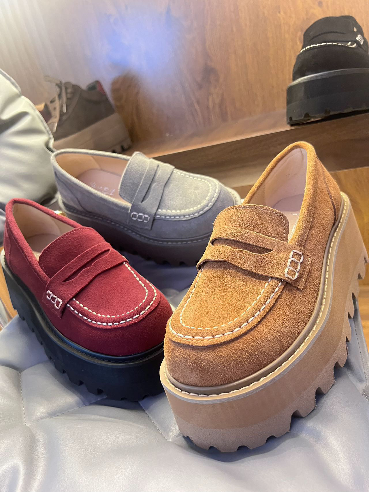 135-11真皮新款春季时尚女鞋百搭豆豆鞋