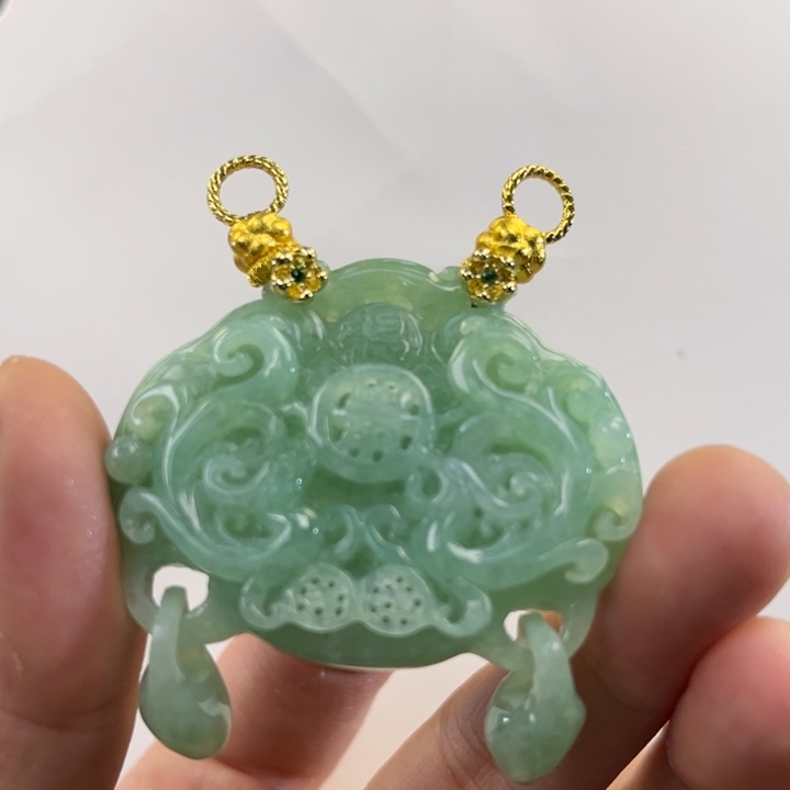 翡翠吊坠(赠链)未镶嵌代编织