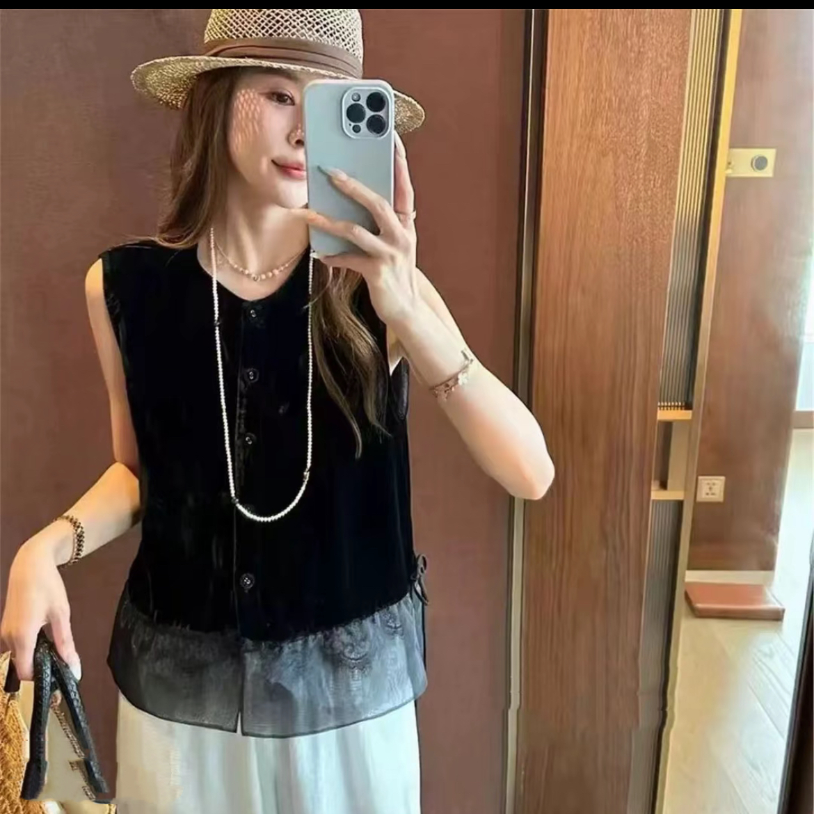 轻奢丝绒网纱拼接新款韩版时尚百搭显瘦圆领无袖女宽松显瘦上衣