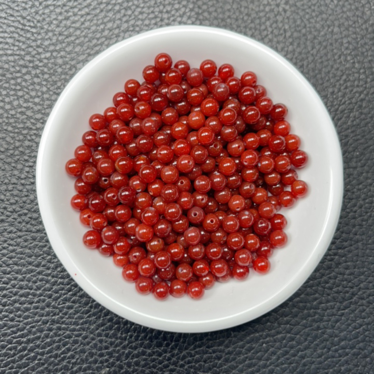 鸿福珠宝~ B486 保山南红5mm80个15元