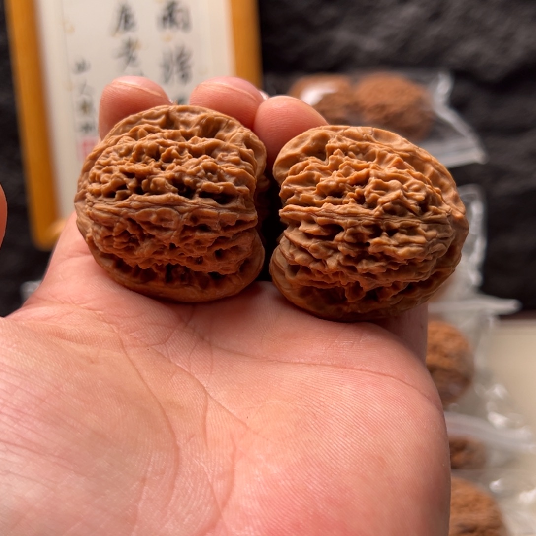 锅***锅文玩核桃把件南疆42