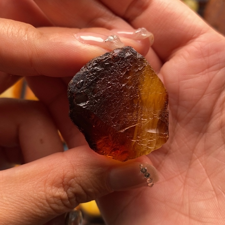 定制琥珀未镶嵌蜜蜡