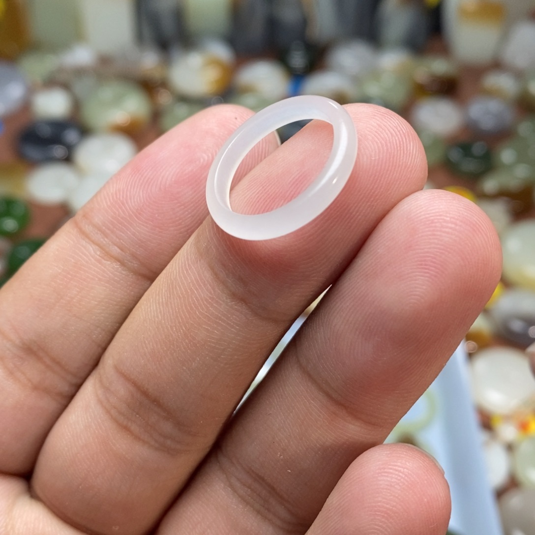 和田玉未镶嵌吊坠(不含链)