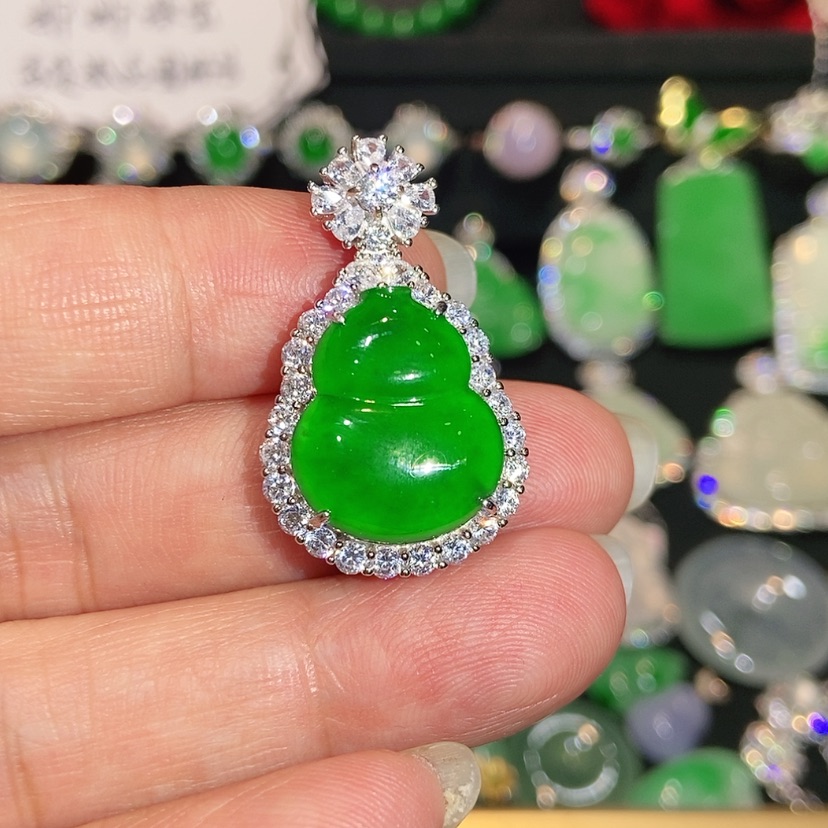 【闪购商品】颈饰未镶嵌翡翠天然翡翠