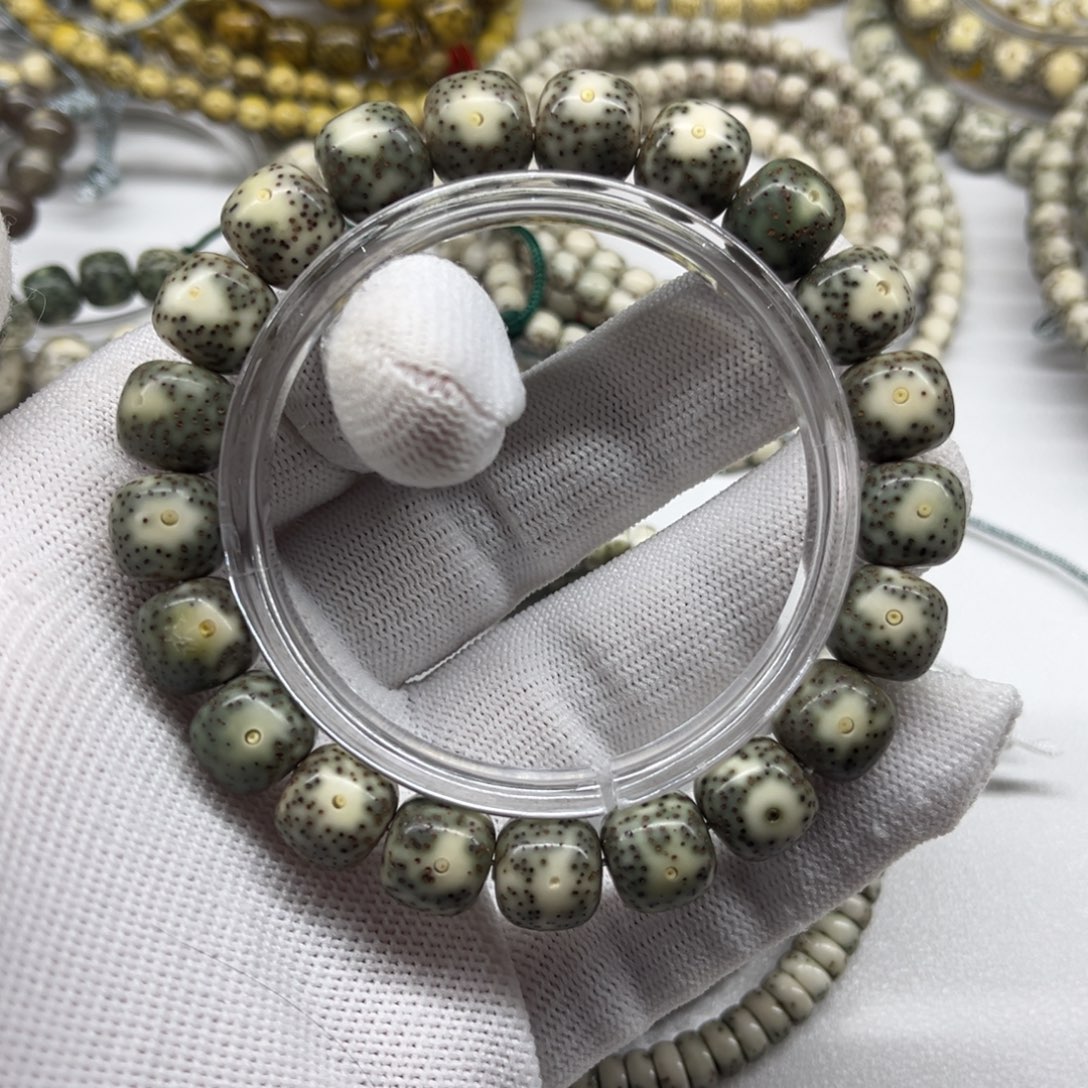 星月菩提手串C1-11