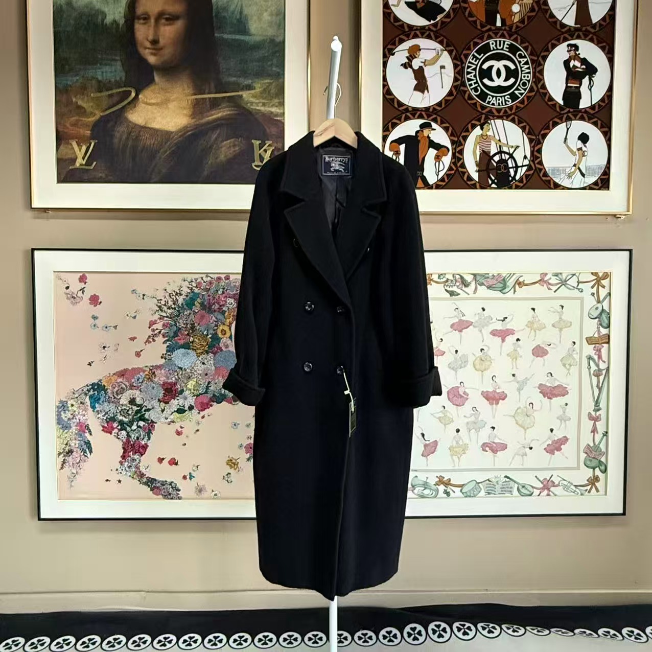 95新 BURBERRY/博柏利 95新巴宝莉秋冬西装黑色大衣时尚女装外套