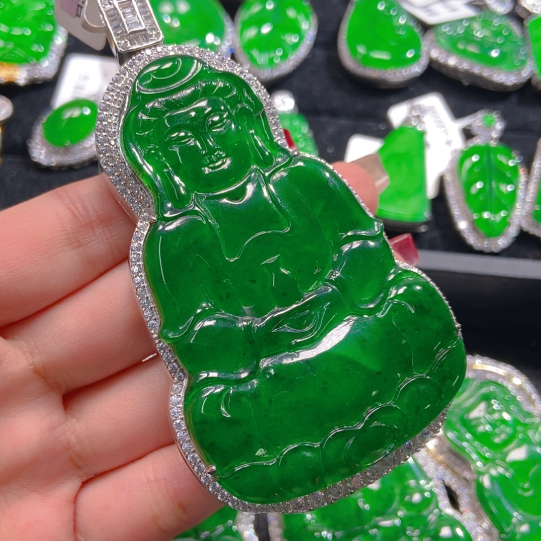 翡翠吊坠(不含链)未镶嵌