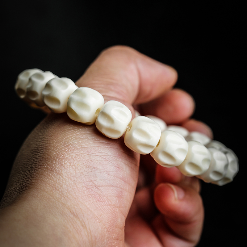 【福利款】规格10mm 12mm 人工养殖鹿角雕刻百香手串 男女同款