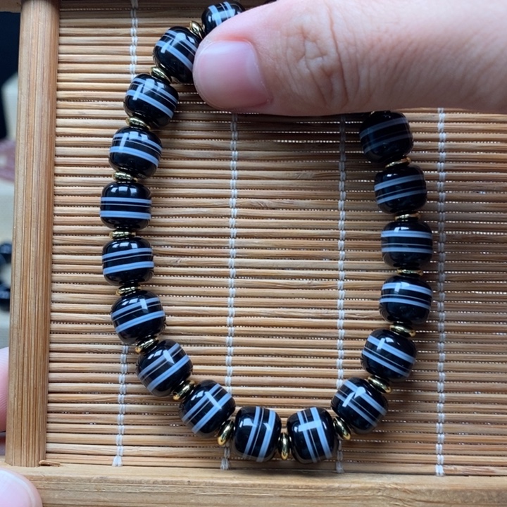 未镶嵌玛瑙/玉髓珠宝奇石