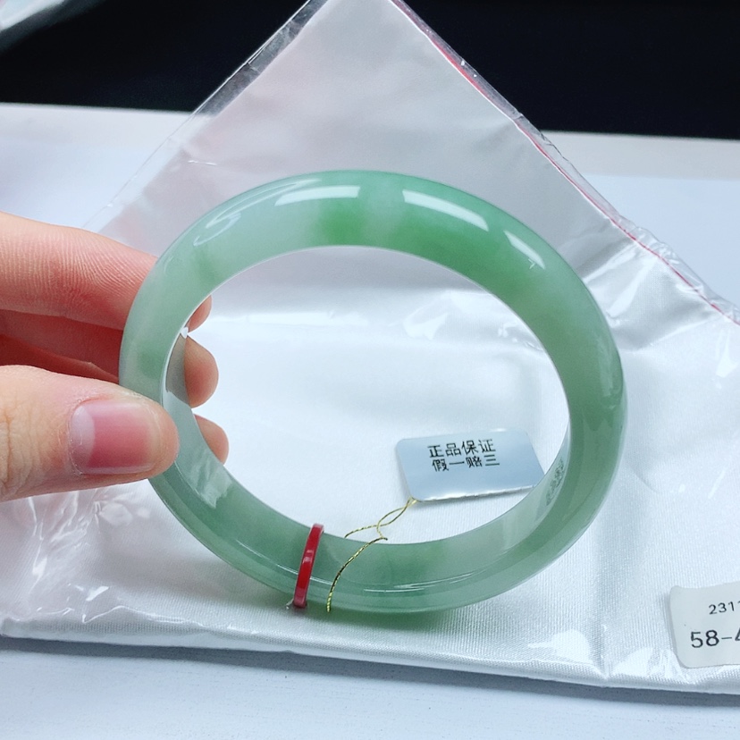 【闪购商品】翡翠手镯未镶嵌天然缅甸a货手镯58