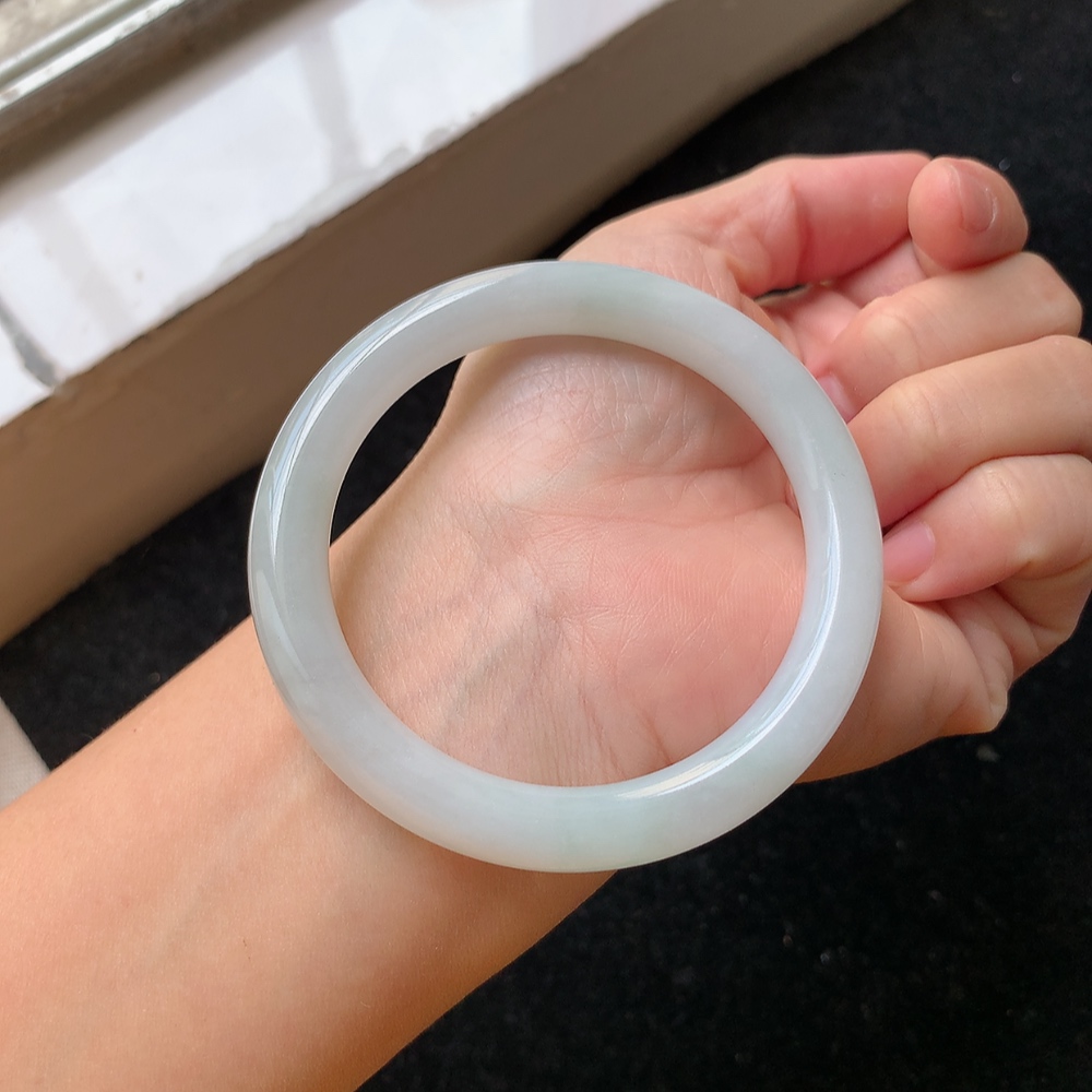 1512号缅甸天然A货翡翠手镯53/54圈口浅绿圆条手镯