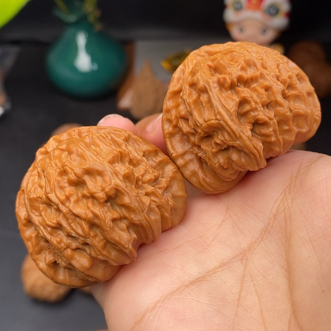把件文玩核桃三角白全品44
