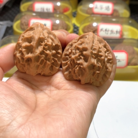 吊坠文玩核桃高桩龙鳞