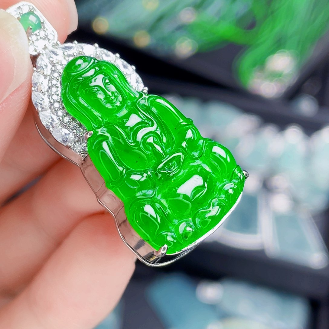 翡翠未镶嵌吊坠(不含链)