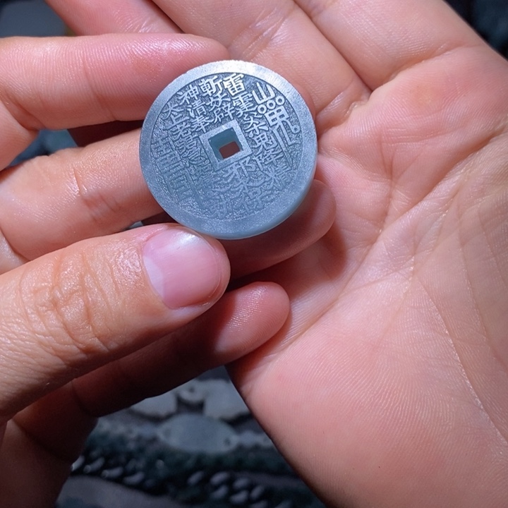 未镶嵌定制翡翠B****?毛