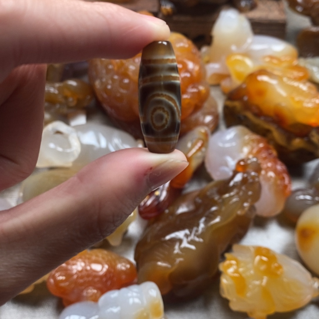 玛瑙/玉髓未镶嵌颈饰