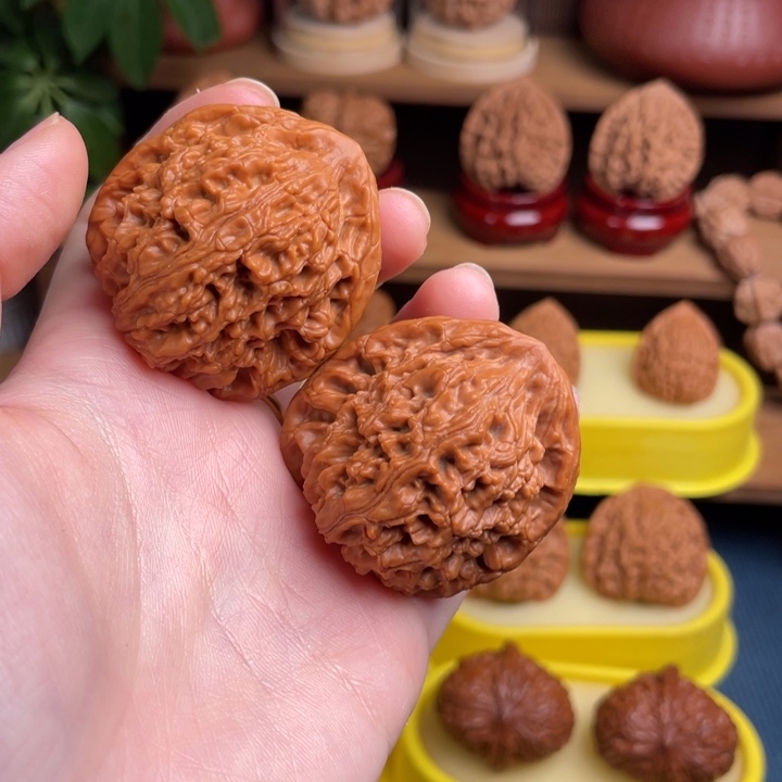 文玩核桃把件水龙纹41