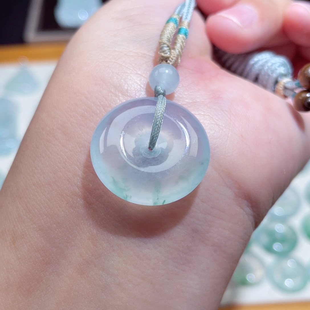 颈饰未镶嵌翡翠扣子