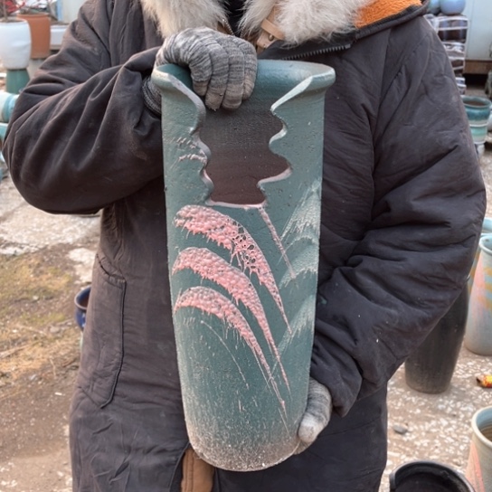 红陶口16高40瑕疵