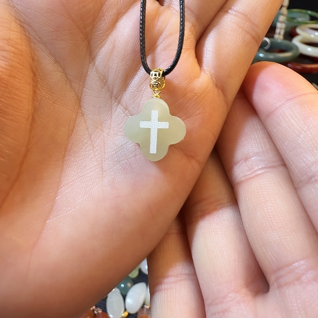 和田玉银S925镶嵌颈饰