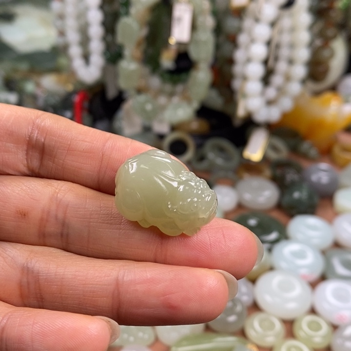 和田玉（糖玉）未镶嵌手链