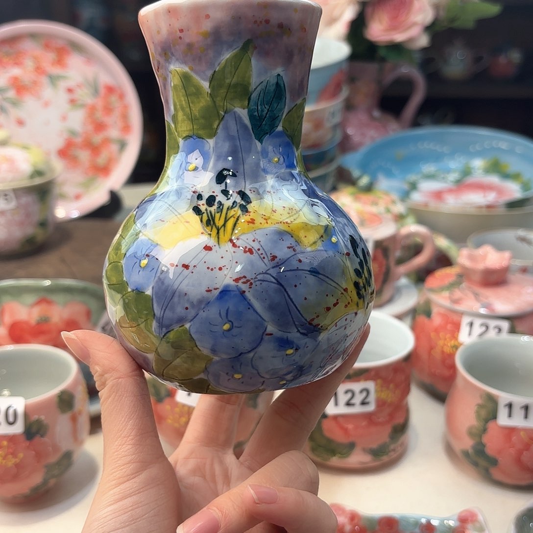 瓷片兔兔好可爱啊我