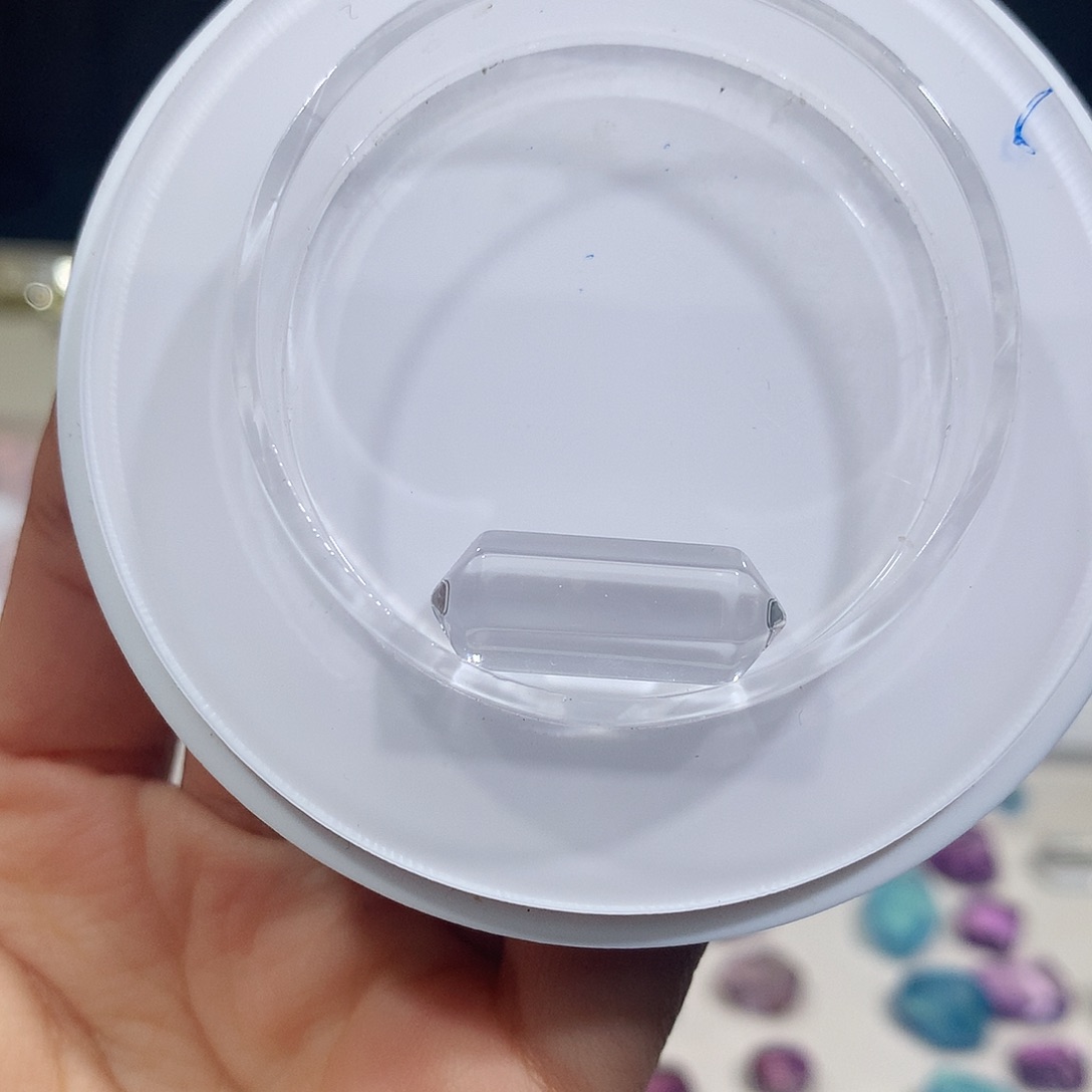 未镶嵌珠宝半成品水晶白水双尖打孔定制不退换