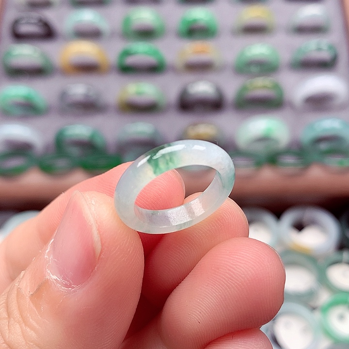 翡翠未镶嵌戒指6号