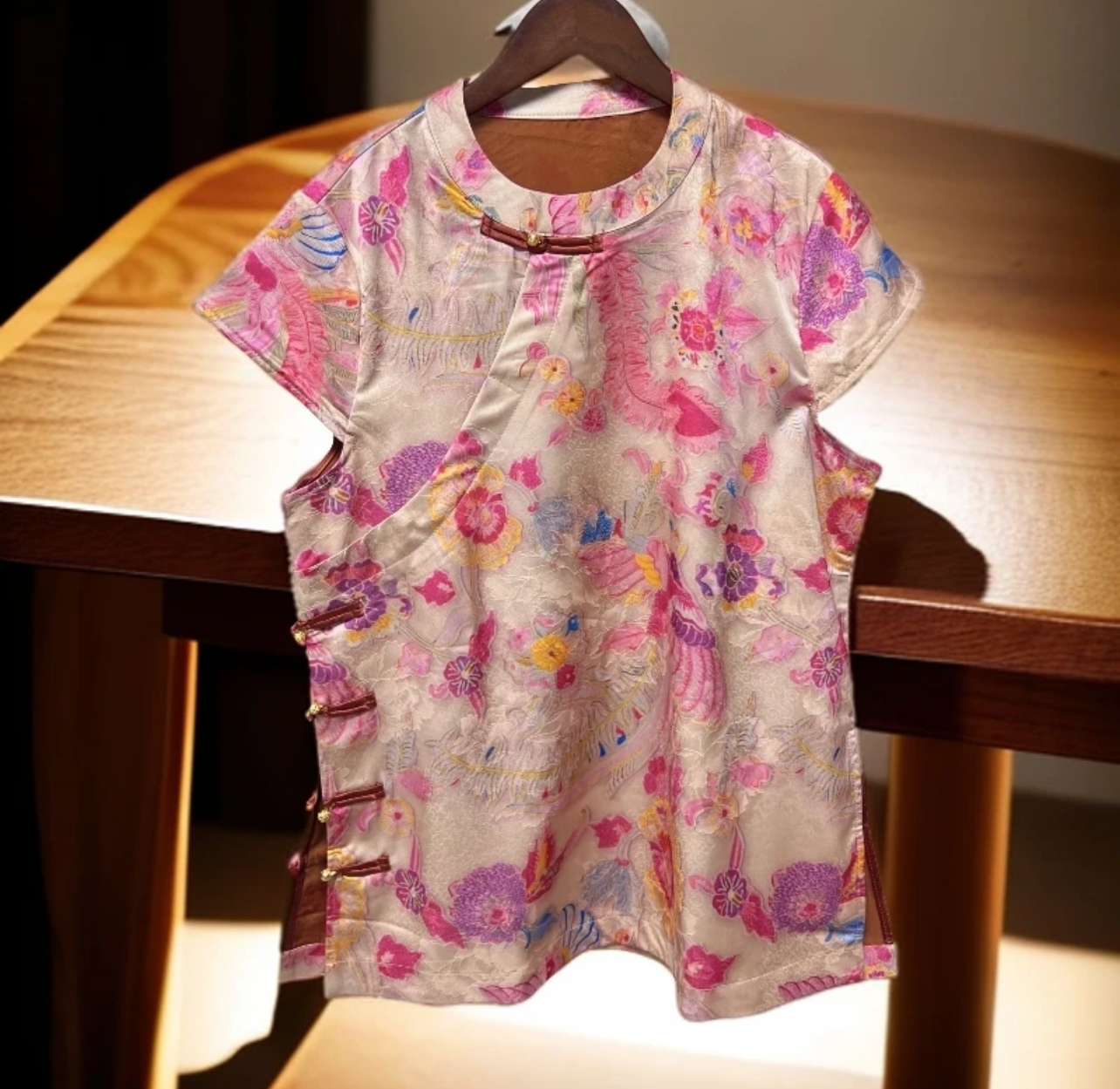 702【轩依阁专属】新款网红时尚气质复古奥黛上衣