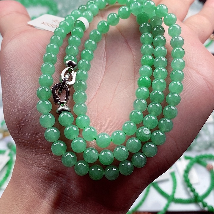 翡翠手链未镶嵌卡6