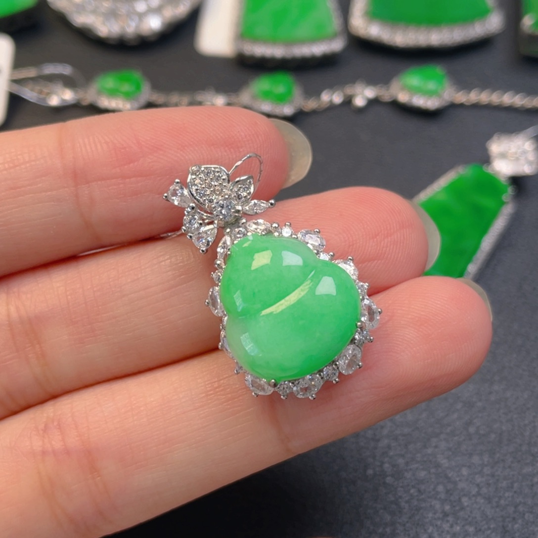 翡翠银S925镶嵌吊坠(不含链)