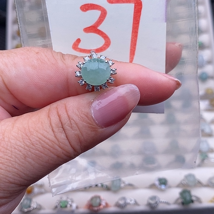 未镶嵌戒指翡翠缅甸