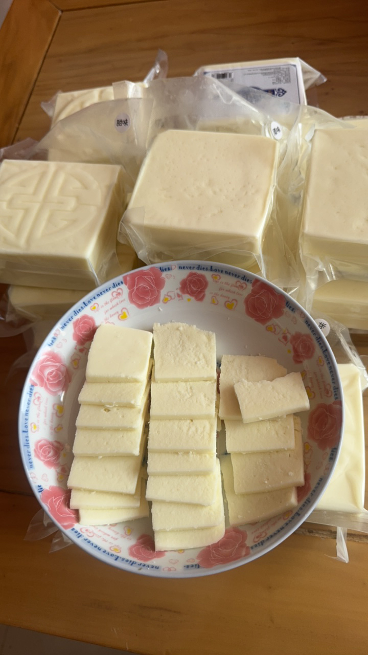 牧民手工拉丝奶豆腐，（包邮）来自草原的味道，克旗发货