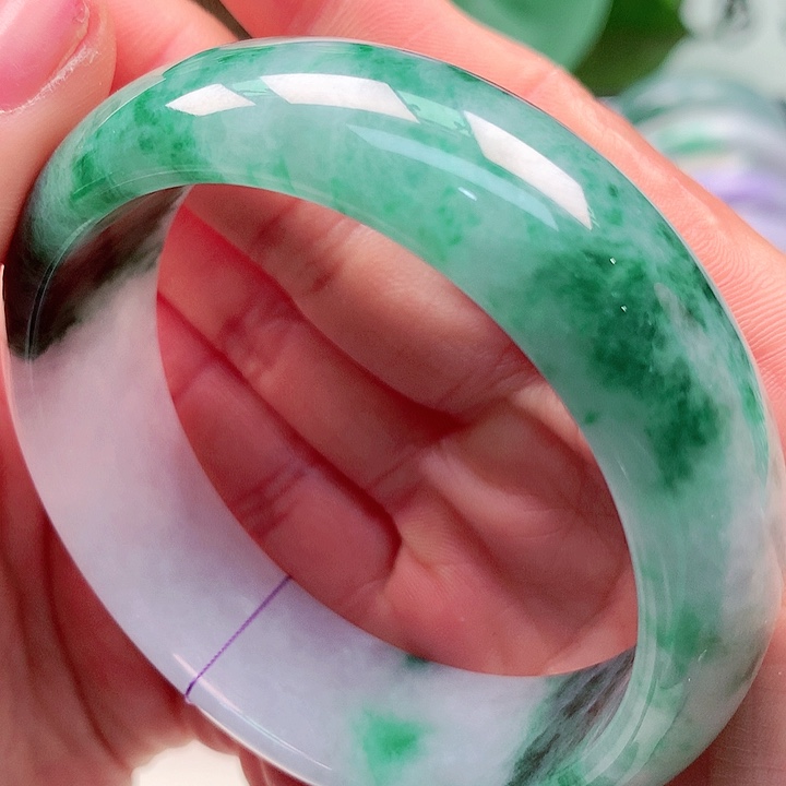 翡翠未镶嵌手镯天然翡翠手镯