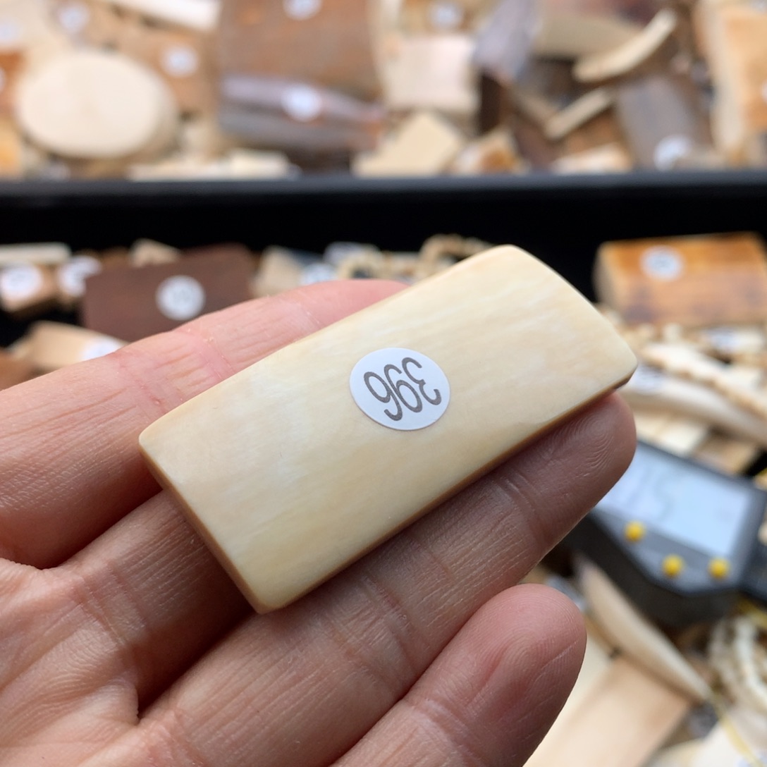 泥塑不打孔联系客服