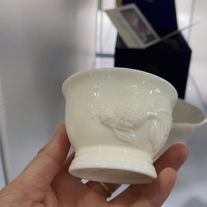 福利待遇多多哦哦哦