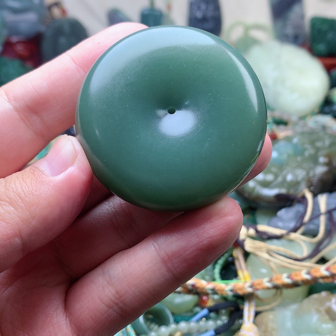 和田玉未镶嵌颈饰晚*禾