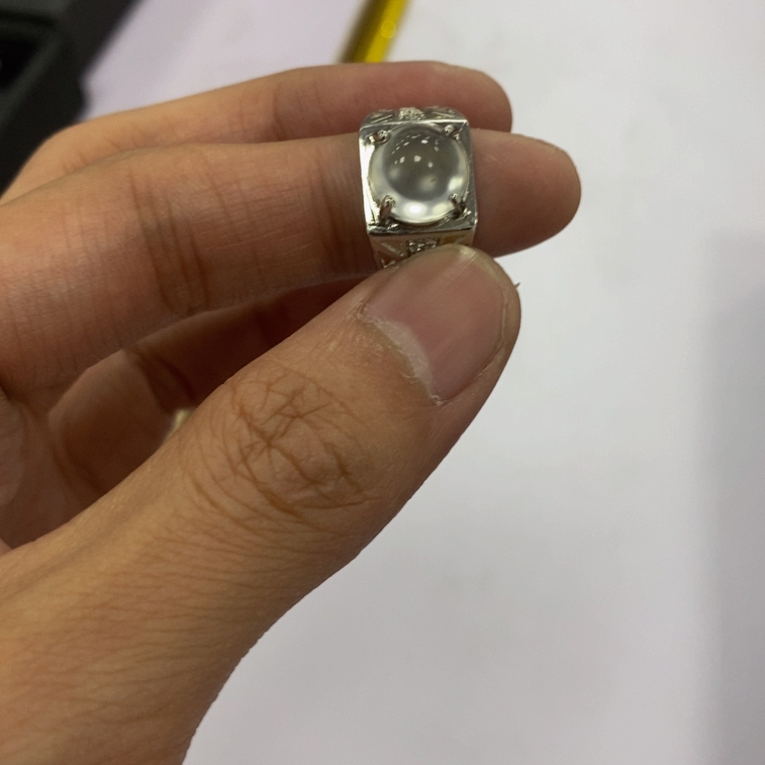 石英质玉未镶嵌珠宝半成品