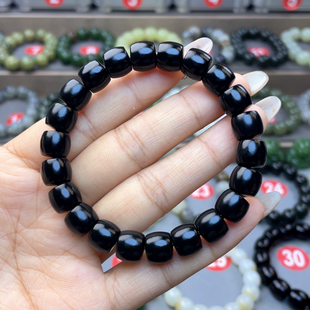 和田玉手串未镶嵌