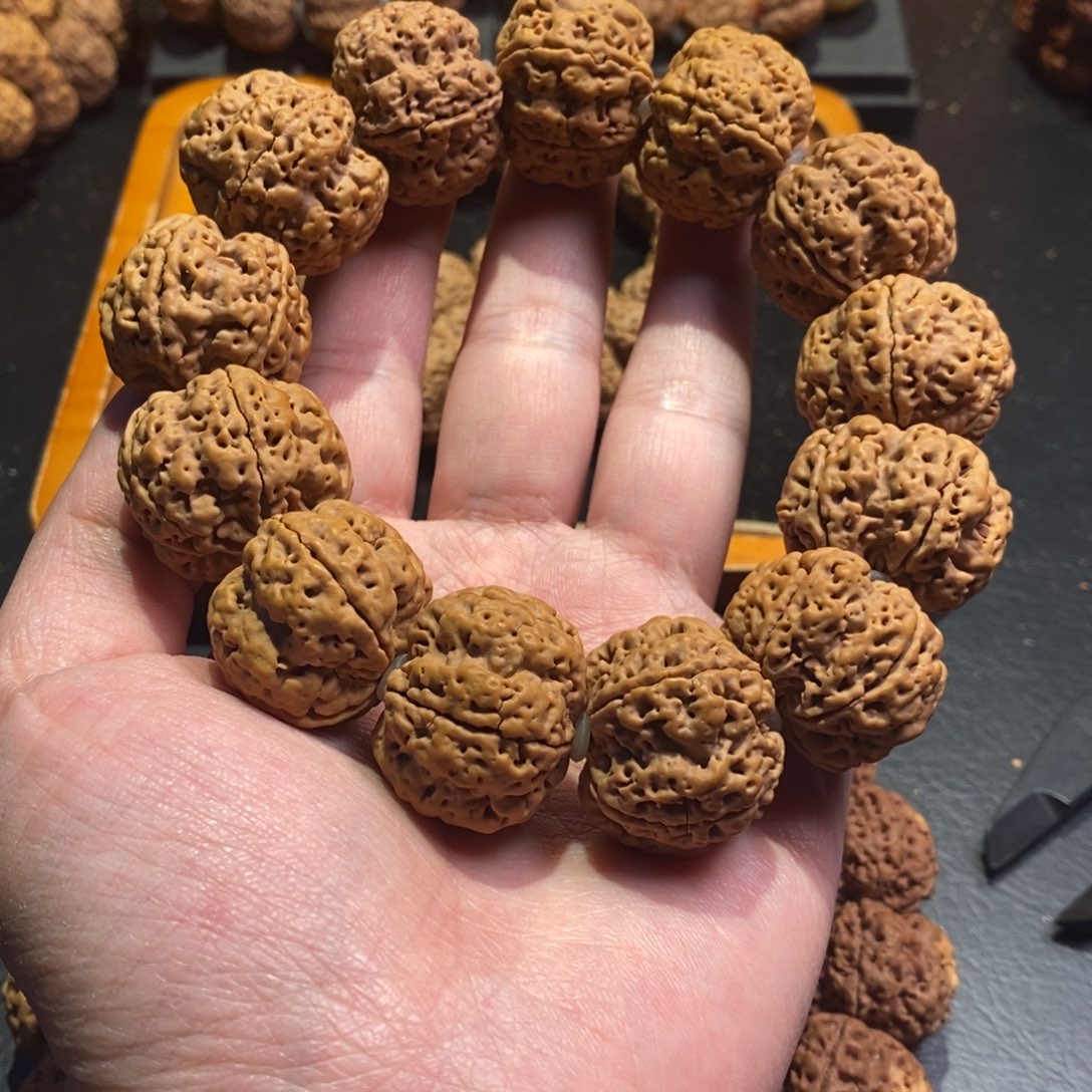 金刚菩提手串超头豆腐块