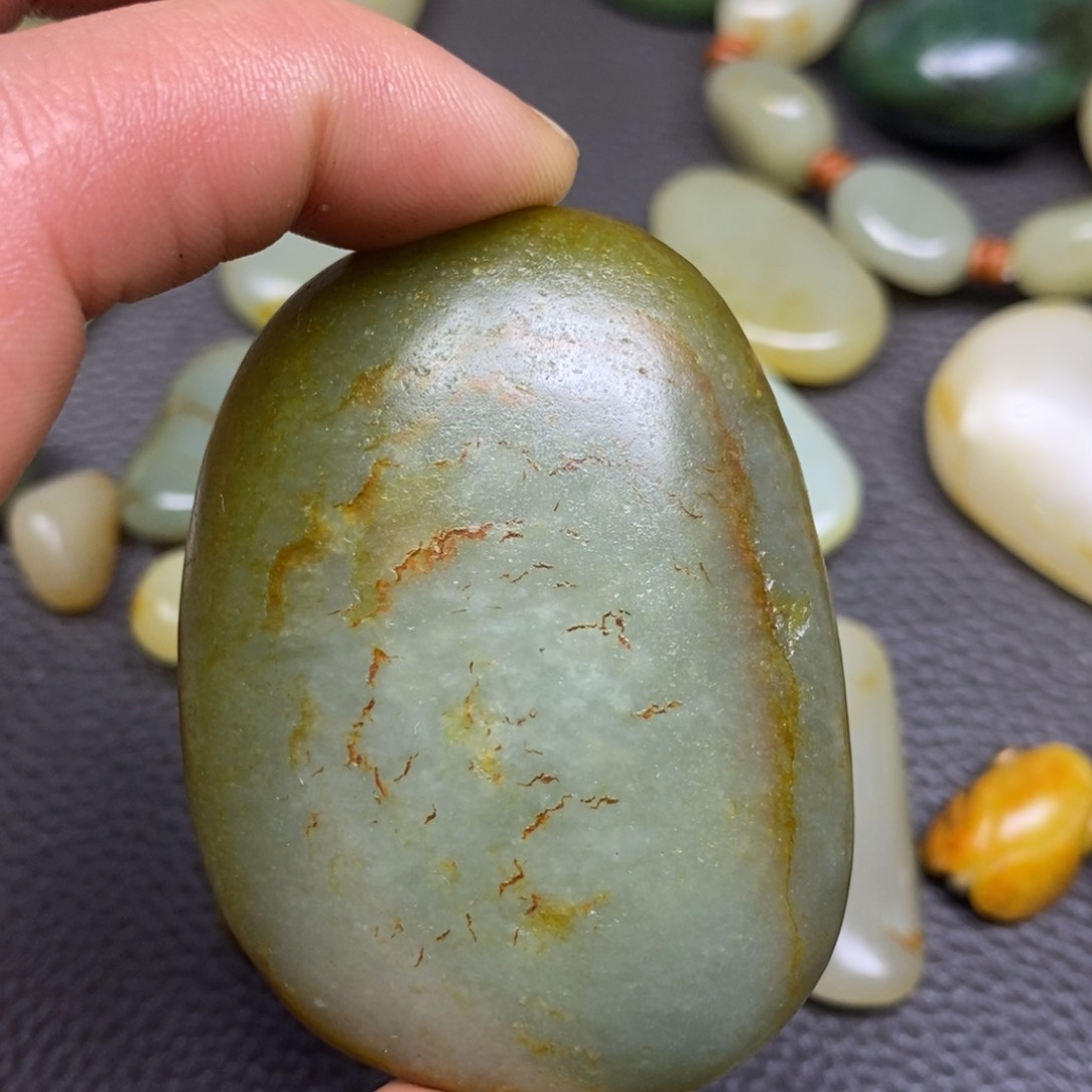 和田玉（糖玉）挂件未镶嵌