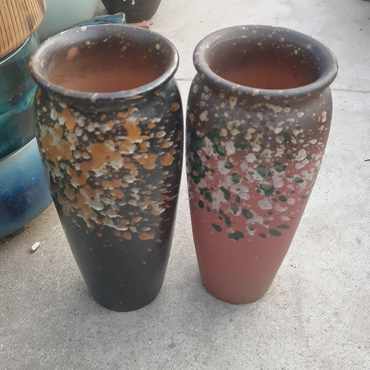 红陶口13高31瑕疵两个