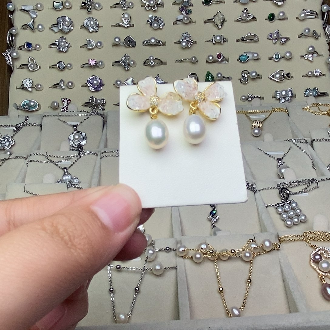 银S925镶嵌淡水珍珠耳饰