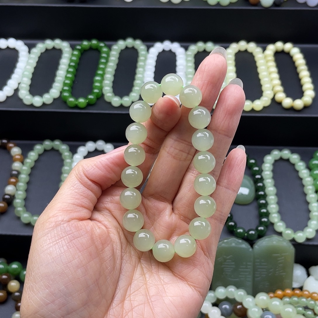 和田玉未镶嵌手链