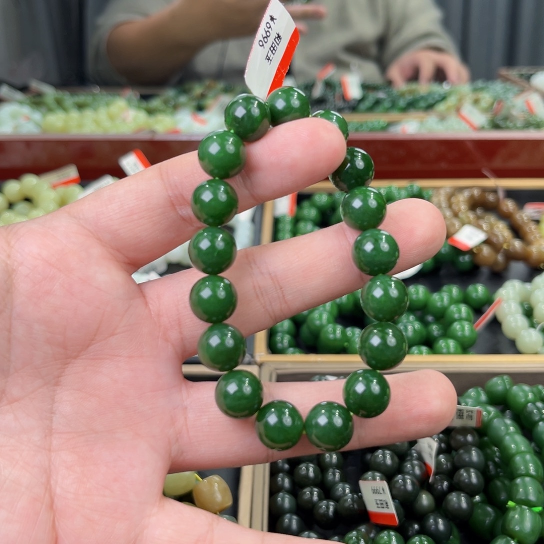 和田玉未镶嵌手串天然和田玉俄罗斯碧玉卡12手串