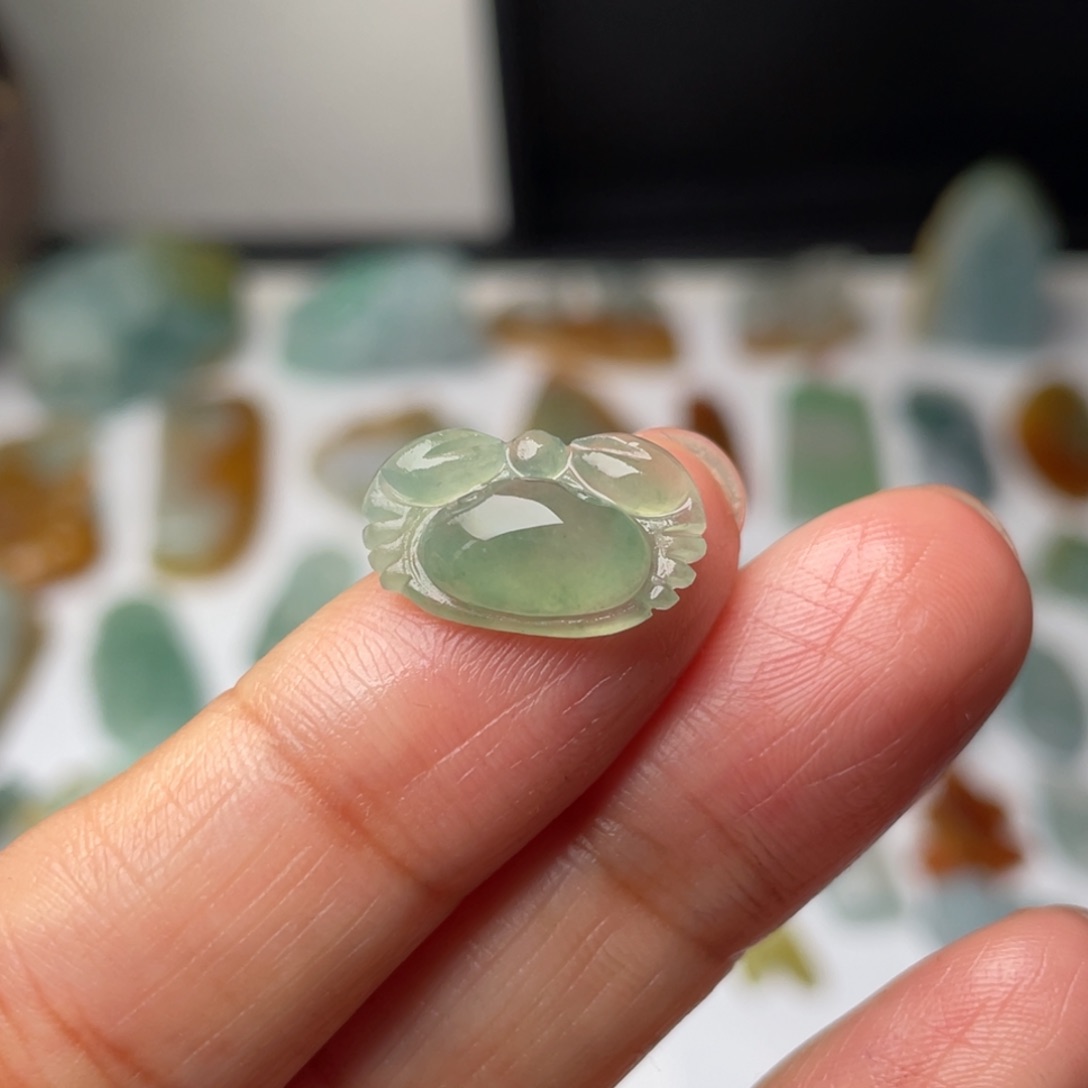 定制翡翠未镶嵌天然翡翠