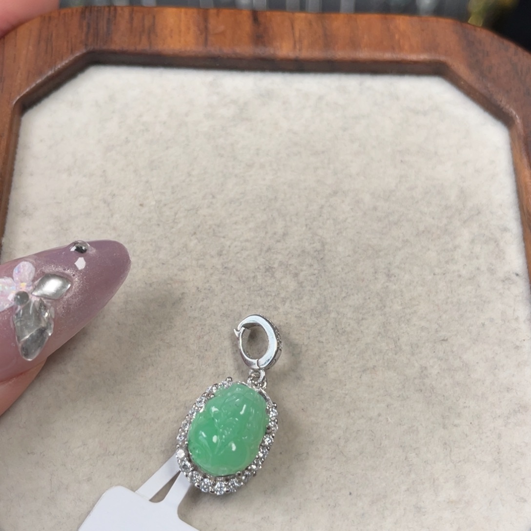 翡翠吊坠(不含链)银S925镶嵌土**.158899